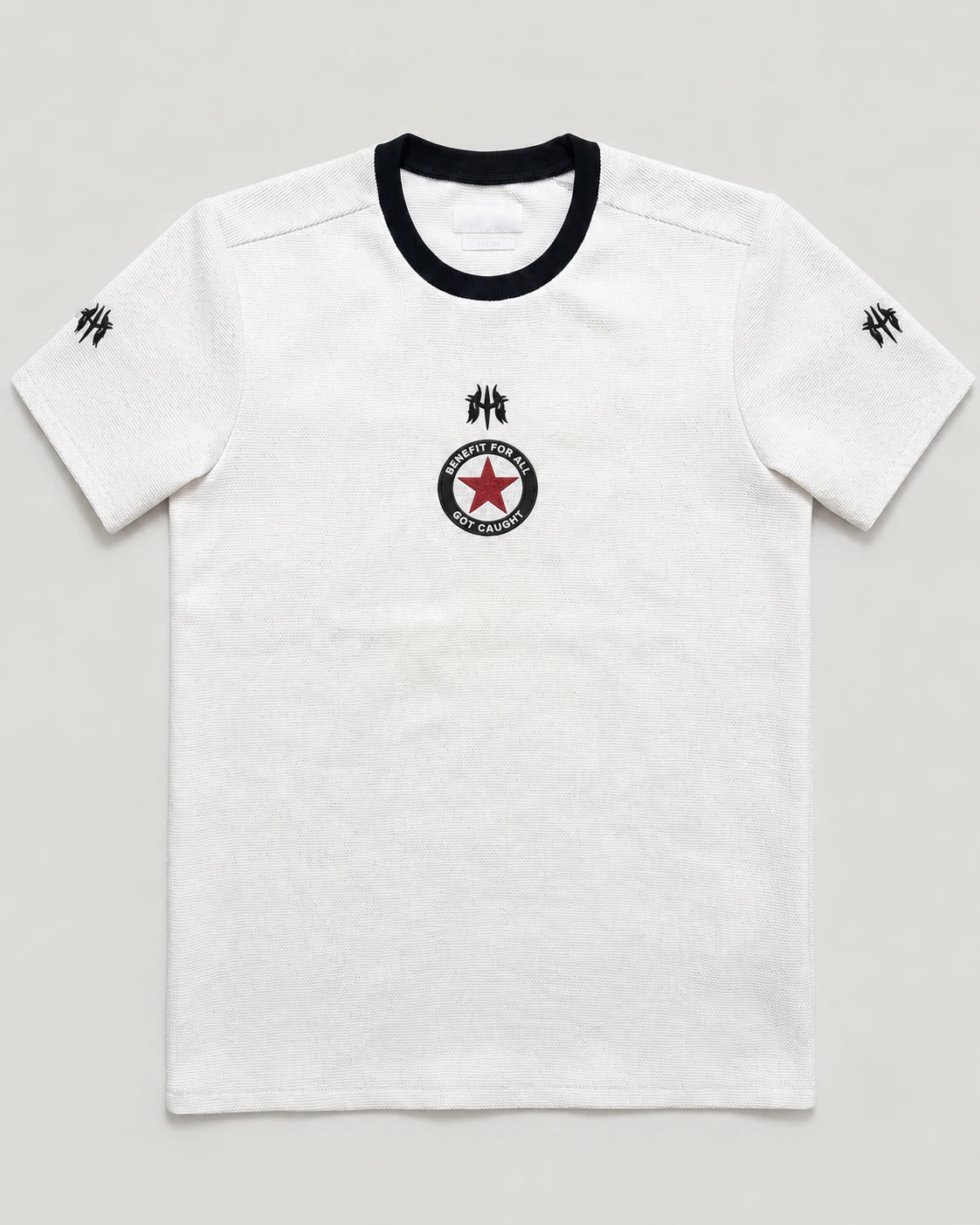 ALBUS CIRCULUS / T-004 — White / Black / Signal Red